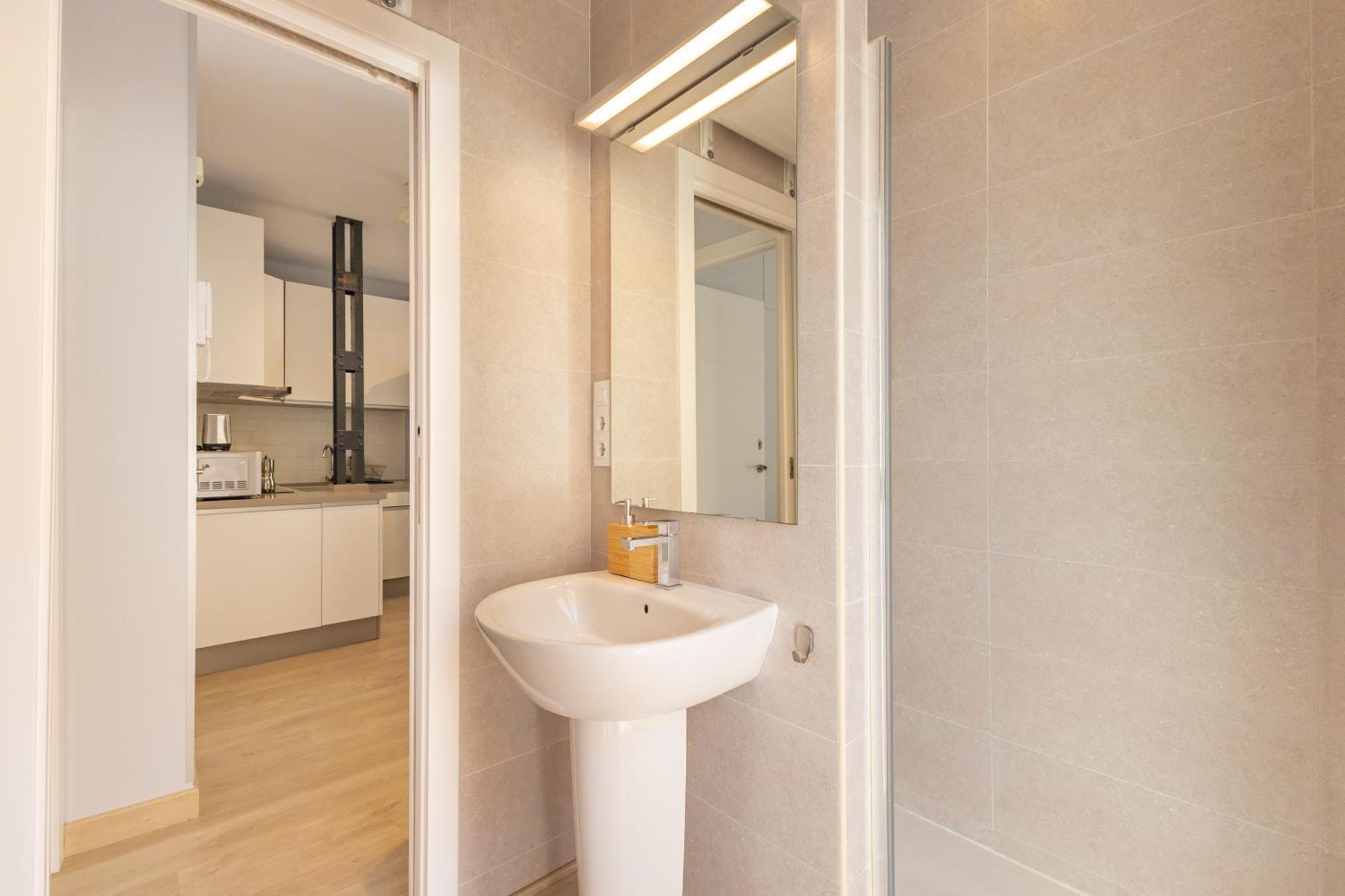 Charming 2 Bedroom Apartment At Iconic Triana Neighborhood By Ocityzen Σεβίλλη Εξωτερικό φωτογραφία