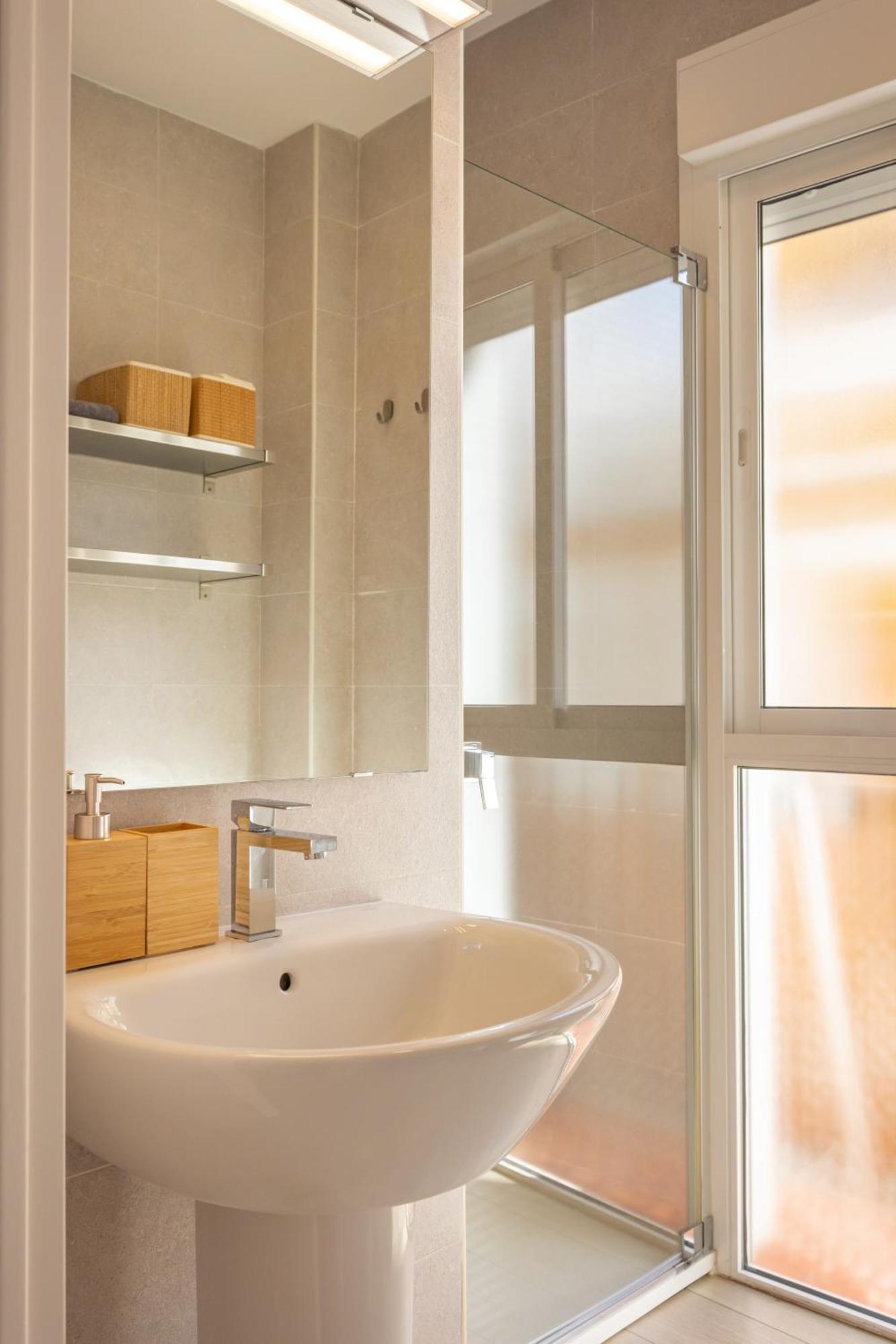 Charming 2 Bedroom Apartment At Iconic Triana Neighborhood By Ocityzen Σεβίλλη Εξωτερικό φωτογραφία